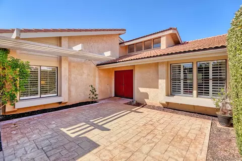 Exterior - 1609 Caminito Asterisco, La Jolla, CA 92037 photo 3 of 5