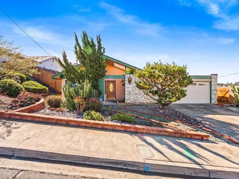 5585 Laramie Way, San Diego, CA 92120