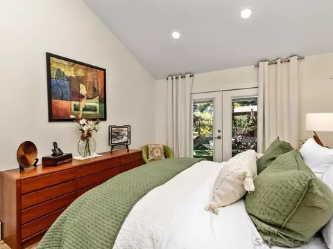 Bedroom - 4710 Galicia Way, Oceanside, CA 92056 photo 2 of 5