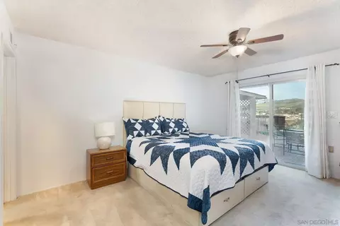 Bedroom - 12455 Ridgeton Dr, Lakeside, CA 92040 photo 2 of 6