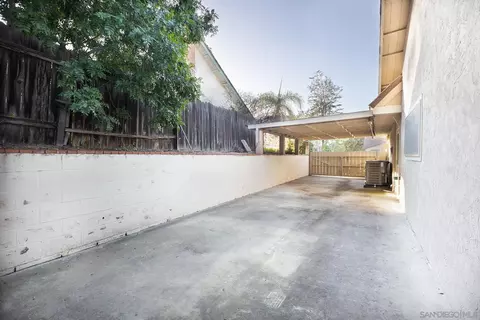 Exterior - 12455 Ridgeton Dr, Lakeside, CA 92040 photo 4 of 8