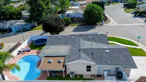 View/Area - 1217 Juliette Pl, Fallbrook, CA 92028 photo 4 of 7