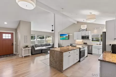 Kitchen - 1217 Juliette Pl, Fallbrook, CA 92028 photo 1 of 3