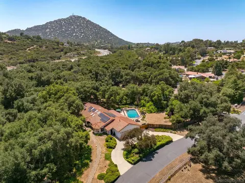 View/Area - 16635 Shady Oaks Dr, Ramona, CA 92065 photo 2 of 3