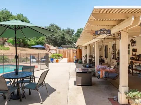 Exterior - 16635 Shady Oaks Dr, Ramona, CA 92065 photo 10 of 13