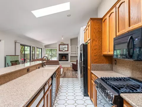 Kitchen - 16635 Shady Oaks Dr, Ramona, CA 92065 photo 1 of 2