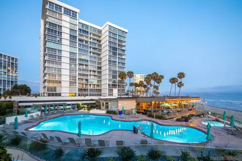 1760 Avenida Del Mundo #801, Coronado, CA 92118