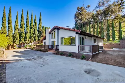 1172 North Ave, Escondido, CA 92026 photo 2