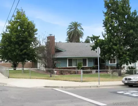 903 11th St, Imperial Beach, CA 91932