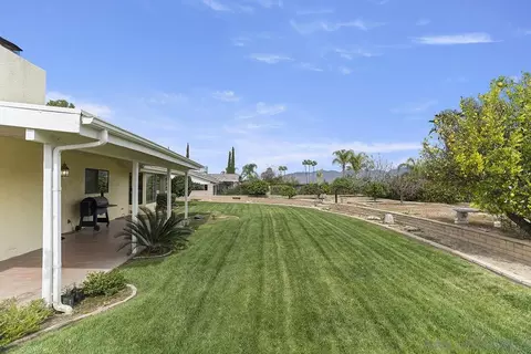 43860 Mandarin Dr, Hemet, CA 92544 photo 34