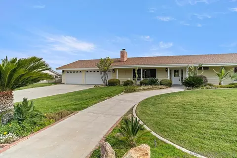 43860 Mandarin Dr, Hemet, CA 92544 photo 4