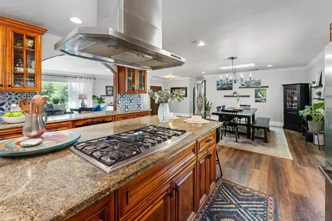 Kitchen - 14284 Hacienda Ln, Poway, CA 92064 photo 3 of 5