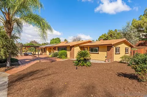 Exterior - 14284 Hacienda Ln, Poway, CA 92064 photo 25 of 26
