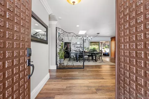 Entry Way - 14284 Hacienda Ln, Poway, CA 92064 photo 1 of 1
