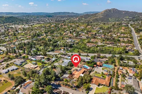 View/Area - 14284 Hacienda Ln, Poway, CA 92064 photo 4 of 7