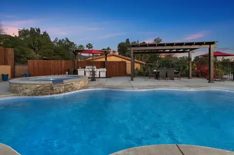 Exterior - 14284 Hacienda Ln, Poway, CA 92064 photo 20 of 26