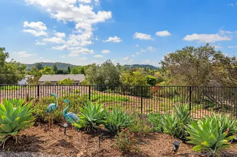 Exterior - 14284 Hacienda Ln, Poway, CA 92064 photo 14 of 26