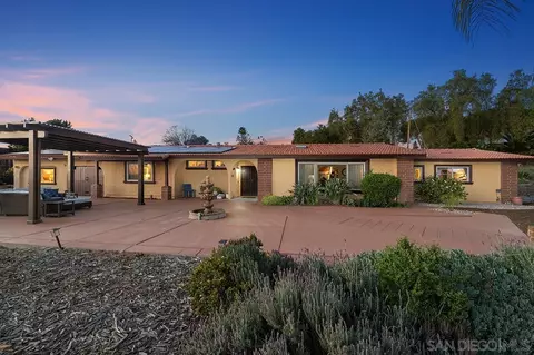 Exterior - 14284 Hacienda Ln, Poway, CA 92064 photo 8 of 26