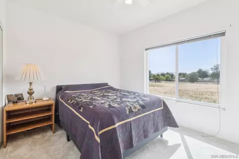 Bedroom - 1346 Wilson Rd, Ramona, CA 92065 photo 4 of 11
