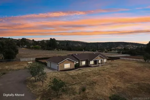 Exterior - 1346 Wilson Rd, Ramona, CA 92065 photo 6 of 9