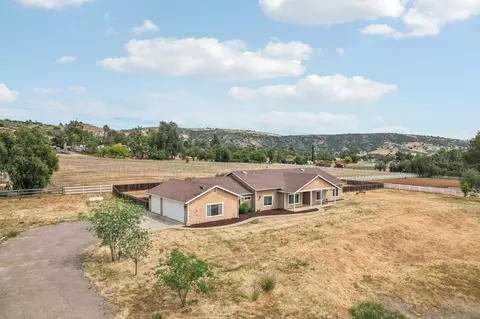 View/Area - 1346 Wilson Rd, Ramona, CA 92065 photo 2 of 18