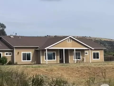 Exterior - 1346 Wilson Rd, Ramona, CA 92065 photo 2 of 9
