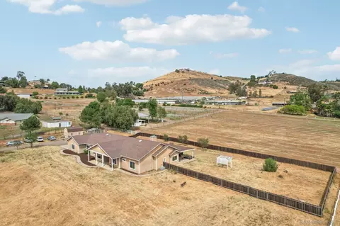 View/Area - 1346 Wilson Rd, Ramona, CA 92065 photo 13 of 18