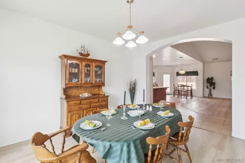 Dining - 1346 Wilson Rd, Ramona, CA 92065 photo 6 of 6