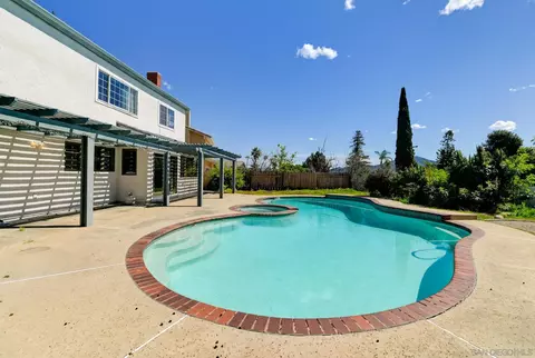 Exterior - 10007 Resmar Pl, La Mesa, CA 91941 photo 7 of 10