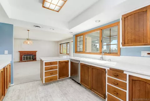 Kitchen - 10007 Resmar Pl, La Mesa, CA 91941 photo 2 of 2