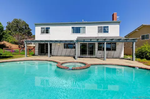 Exterior - 10007 Resmar Pl, La Mesa, CA 91941 photo 5 of 10
