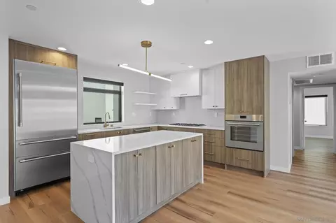 Kitchen - 801-809 Seacoast, Imperial Beach, CA 91932 photo 4 of 5