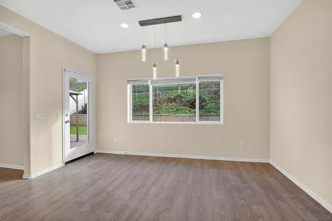 Living - 35875 Esperia Way, Fallbrook, CA 92028 photo 3 of 6