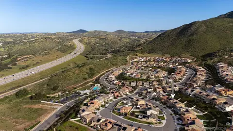 View/Area - 35875 Esperia Way, Fallbrook, CA 92028 photo 3 of 5