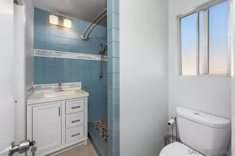 Bath - 468 Manor, El Cajon, CA 92020 photo 1 of 4
