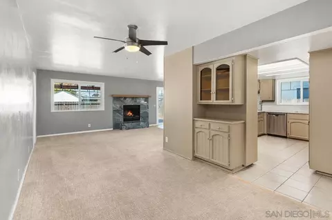 Living - 468 Manor, El Cajon, CA 92020 photo 3 of 9
