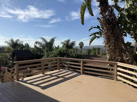 Exterior - 1024 Circle Dr, Escondido, CA 92025 photo 2 of 2