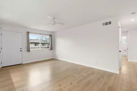 Living - 9855 Mission Greens Ct #4, Santee, CA 92071 photo 3 of 4