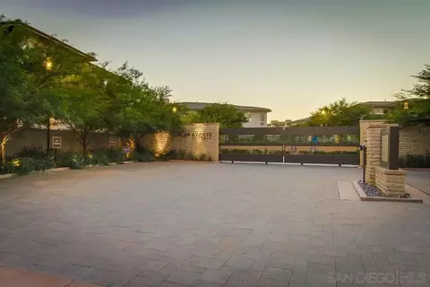 16750 Coyote Bush Dr #36, San Diego, CA 92127