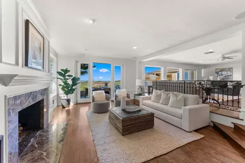 6984 Via Estrada, La Jolla, CA 92037 photo 4