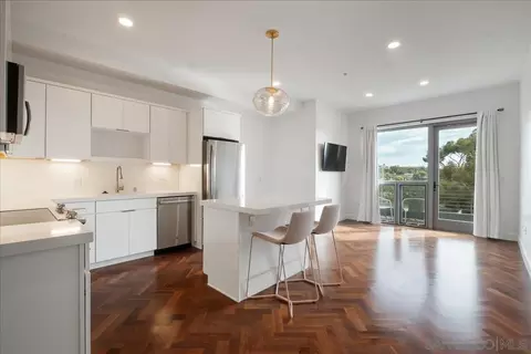 889 Date St #440, San Diego, CA 92101