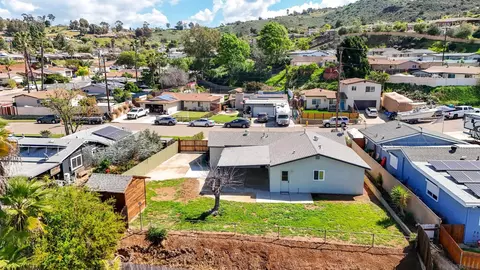View/Area - 11102 Shadow Hill Way, Santee, CA 92071 photo 2 of 5
