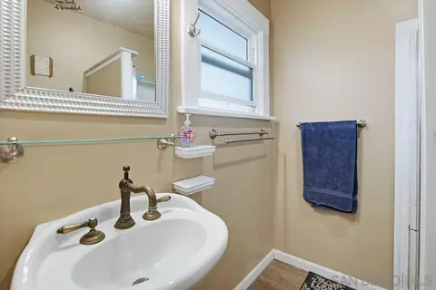 Bath - 411-13 N Ditmar St, Oceanside, CA 92054 photo 1 of 4
