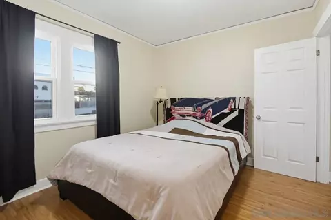 Bedroom - 411-13 N Ditmar St, Oceanside, CA 92054 photo 2 of 3