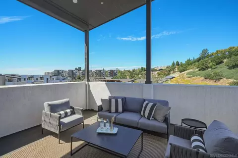 2814 Avella Cir, San Diego, CA 92108