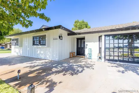 Exterior - 4444 Brandt Rd, Brawley, CA 92227 photo 2 of 22