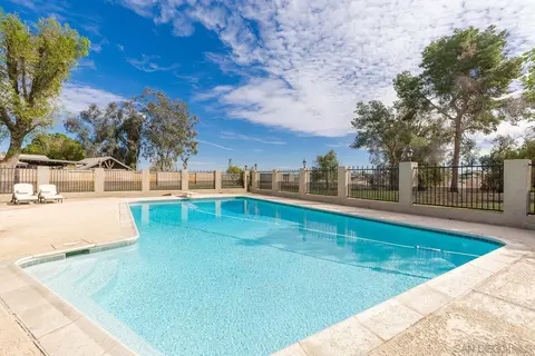 4444 Brandt Rd, Brawley, CA 92227