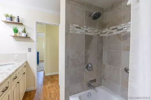 Bath - 4444 Brandt Rd, Brawley, CA 92227 photo 7 of 7