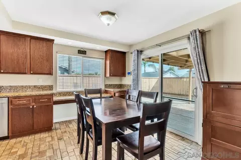 Dining - 9219 Via De Amor, Santee, CA 92071 photo 1 of 2