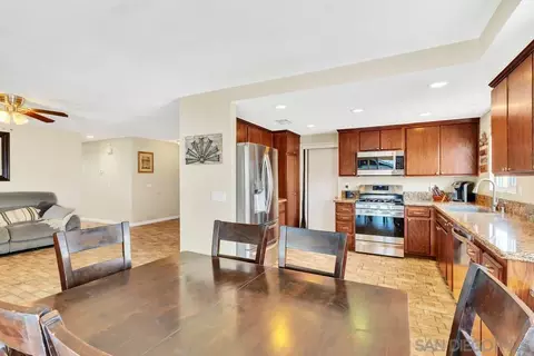 Dining - 9219 Via De Amor, Santee, CA 92071 photo 2 of 2